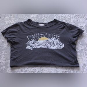 Gray Yosemite Cropped Tee